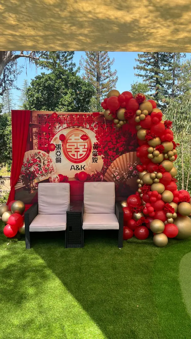 Transforming spaces into memories. Our balloon arch added a perfect touch to this lovely wedding celebration. 🎈 in the Bay Area