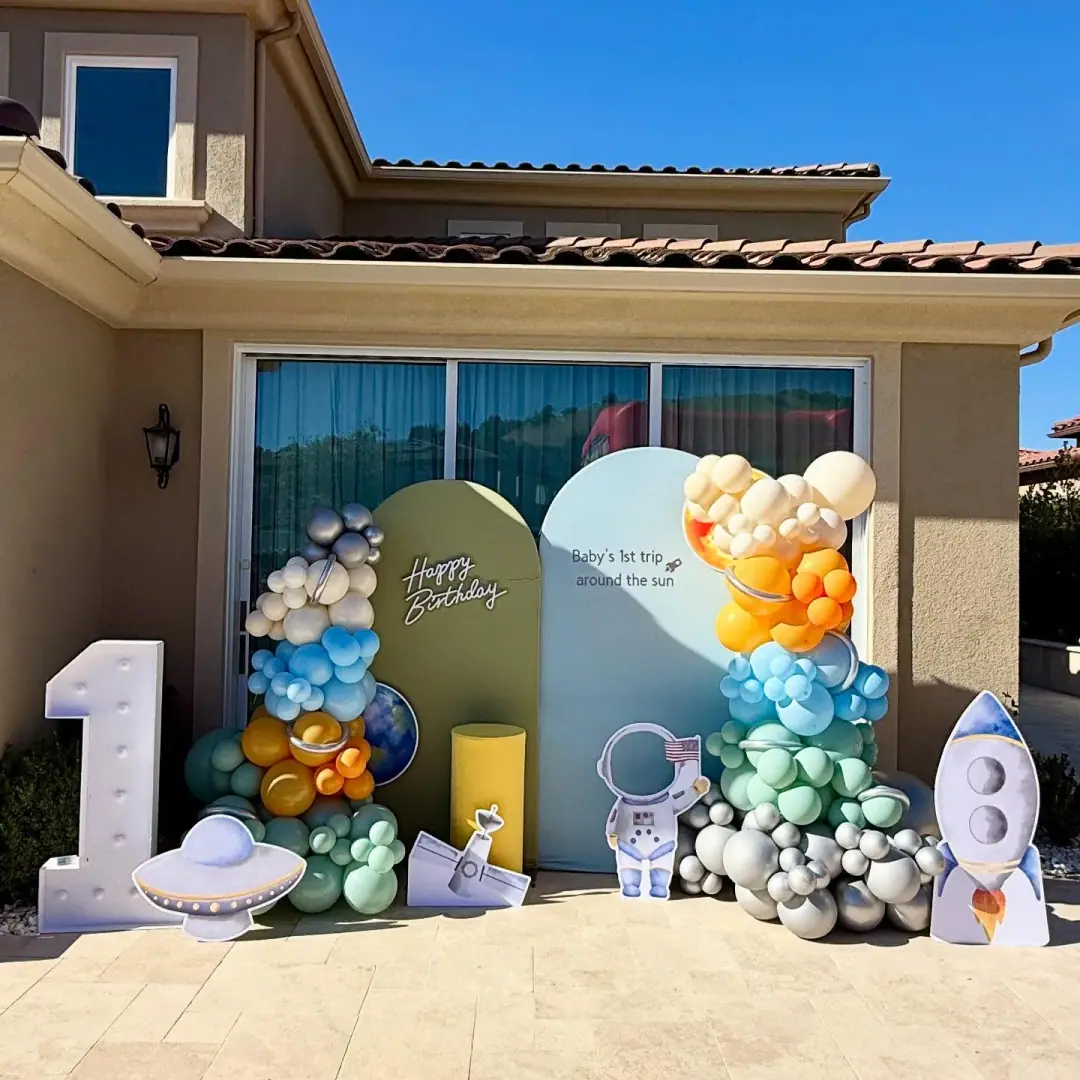 Stair & Mantel — Balloon Garlands by Balloon Bay