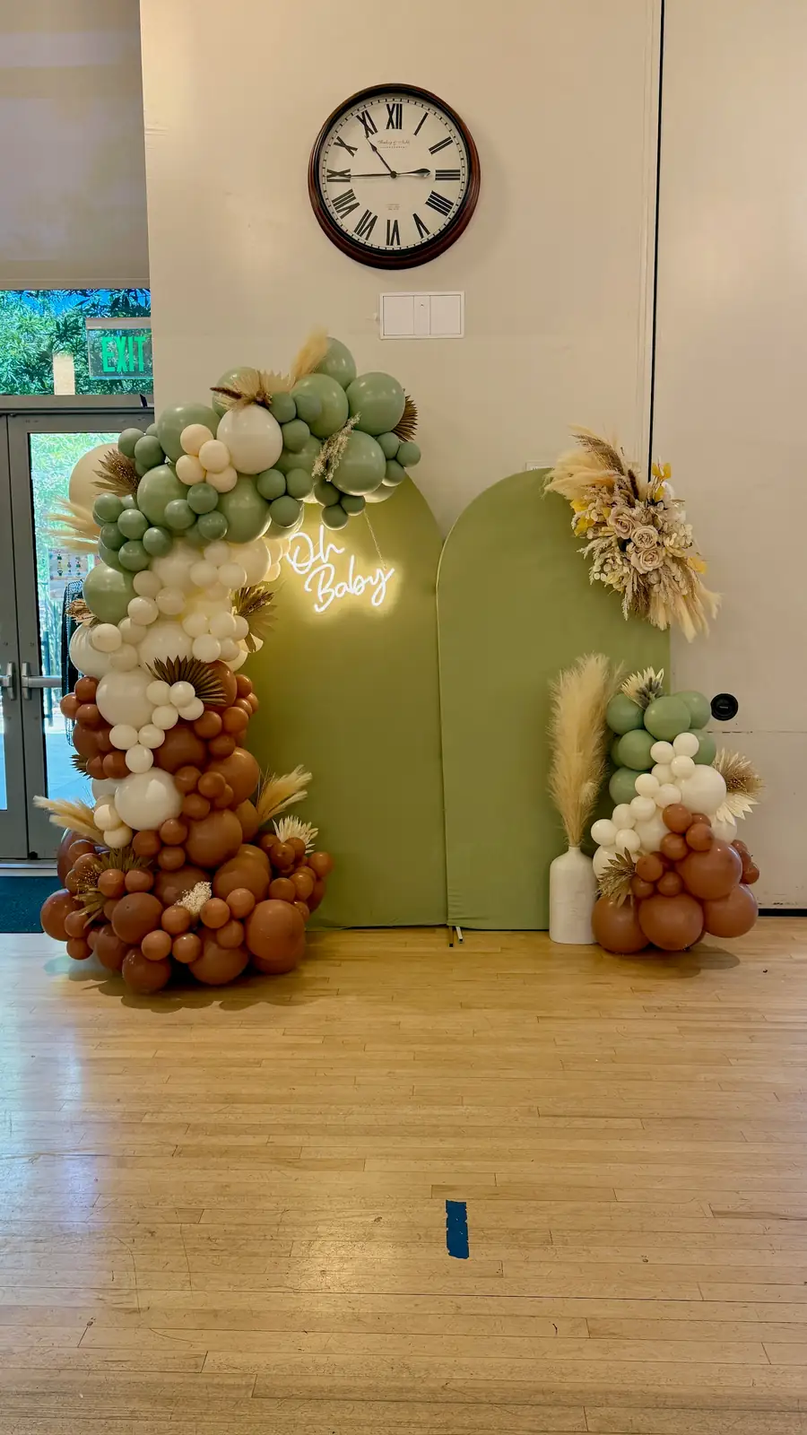 “Oh Baby” Boho Neutral — Baby Showers by Balloon Bay
