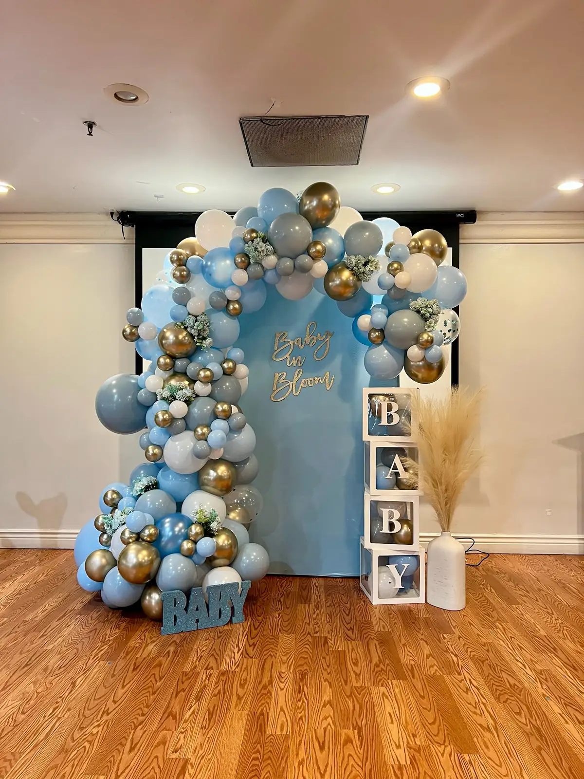 Little Prince / Princess — Baby Showers by Balloon Bay